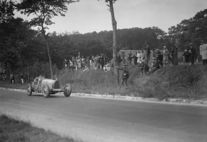 Framed Print : Bugatti Type 35 competing at the Boulogne Motor Week, France, 1928. Artist: Bill Brunell Framed Print : Bugatti Type 35 competing at the Boulogne Motor Week, France, 1928. Artist: Bill Brunell