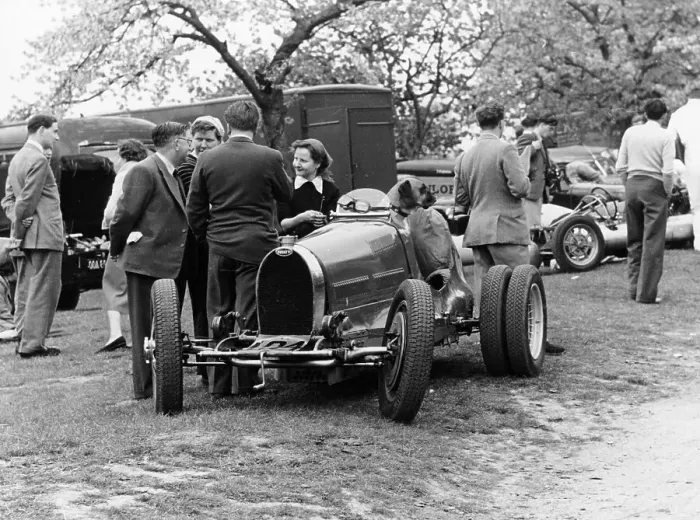 Framed Print : Bugatti Type 35B at Prescott, Gloucestershire, 1954 Framed Print : Bugatti Type 35B at Prescott, Gloucestershire, 1954