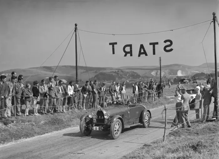 Framed Print : Bugatti Type 43 of AF Walsham competing in the Bugatti Owners Club Lewes Speed Trials, Sussex, 1937 Framed Print : Bugatti Type 43 of AF Walsham competing in the Bugatti Owners Club Lewes Speed Trials, Sussex, 1937