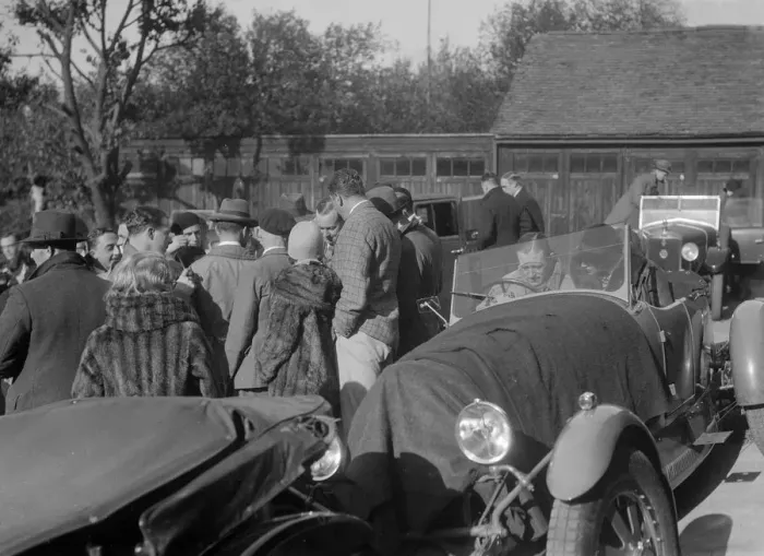 Framed Print : Bugatti Type 43 taking part in the Bugatti Owners Club car treasure hunt, 25 October 1931 Framed Print : Bugatti Type 43 taking part in the Bugatti Owners Club car treasure hunt, 25 October 1931