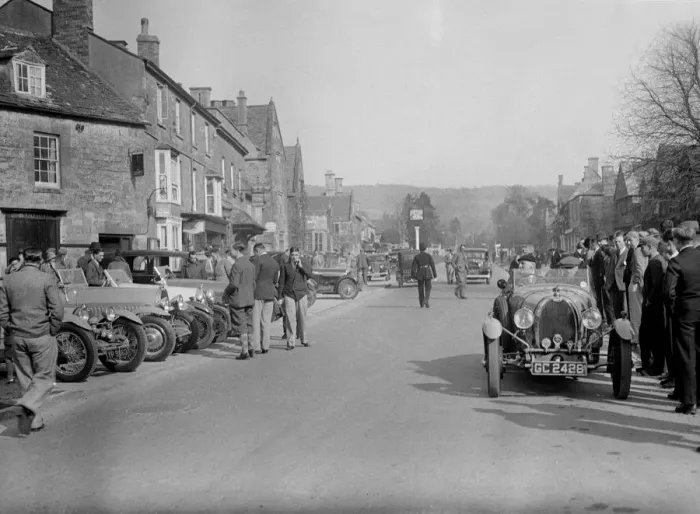 Framed Print : Bugattis at a Bugatti Owners Club meeting, Broadway, Worcestershire, 1937. Artist: Bill Brunell Framed Print : Bugattis at a Bugatti Owners Club meeting, Broadway, Worcestershire, 1937. Artist: Bill Brunell