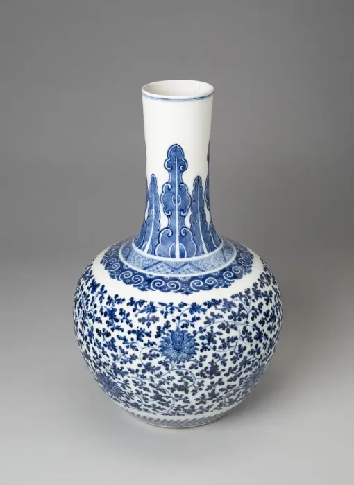 Framed Print : Bulbous Vase with Stylized Vines, Qing dynasty (1644-1911), Yongzheng period (1723-35) Framed Print : Bulbous Vase with Stylized Vines, Qing dynasty (1644-1911), Yongzheng period (1723-35)