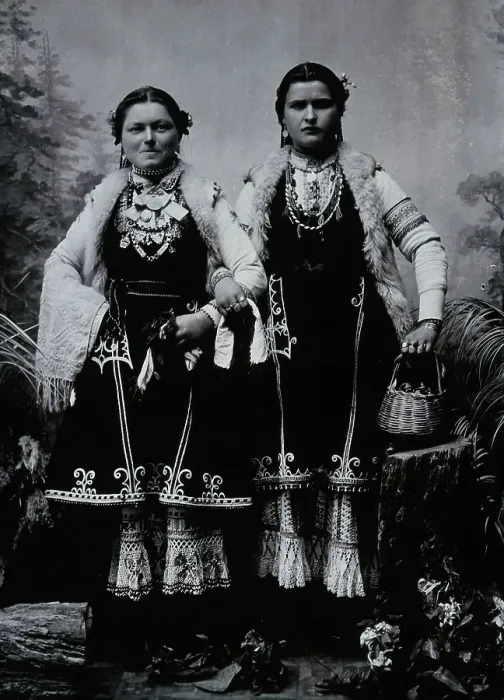 Framed Print : Two Bulgarian women arm-in-arm wearing national dress, c1900. Creator: Unknown Framed Print : Two Bulgarian women arm-in-arm wearing national dress, c1900. Creator: Unknown