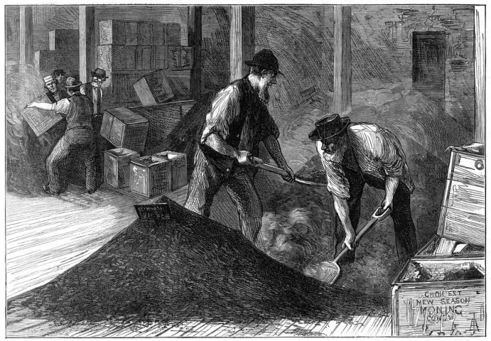 Framed Print : Bulking tea at a tea warehouse, 1874 Framed Print : Bulking tea at a tea warehouse, 1874