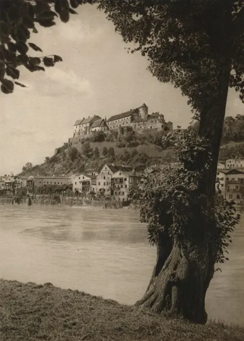 Framed Print : Burghausen (Salzach), 1931. Artist: Kurt Hielscher