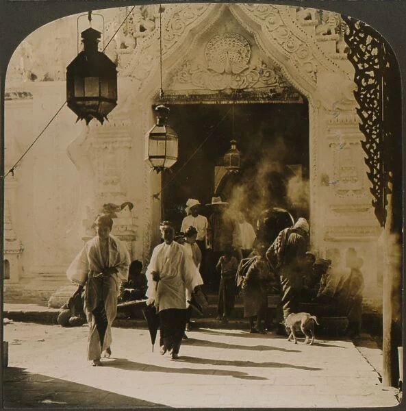 Burmese ladies on their way to the bazaar, Mandalay, Burma, 1907