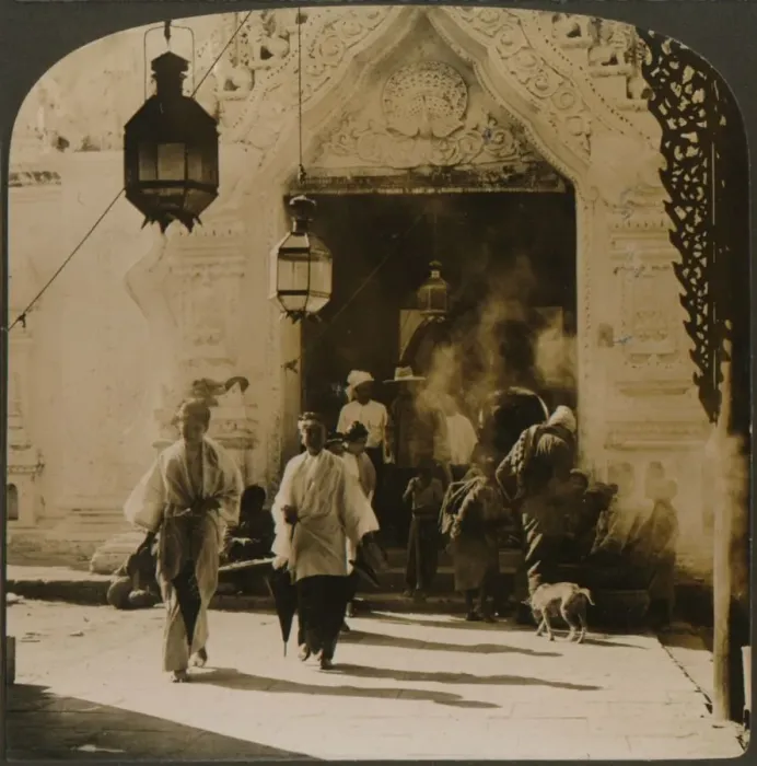 Framed Print : Burmese ladies on their way to the bazaar, Mandalay, Burma, 1907 Framed Print : Burmese ladies on their way to the bazaar, Mandalay, Burma, 1907