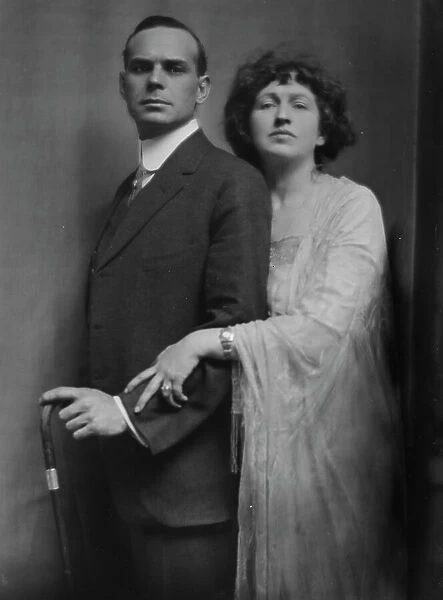 Burt, Frederick, Mr. and Mrs. portrait photograph, 1914. Creator: Arnold Genthe
