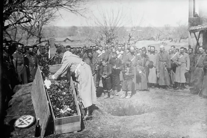 Framed Print : Burying soldier who cut barbed wire defence of Adrianople, 1913. Creator: Bain News Service Framed Print : Burying soldier who cut barbed wire defence of Adrianople, 1913. Creator: Bain News Service