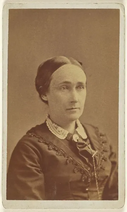 Framed Print : Bust length portrait of an unidentified woman, about 1880. Creator: Hastings & White & Fisher Framed Print : Bust length portrait of an unidentified woman, about 1880. Creator: Hastings & White & Fisher