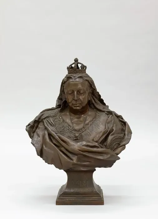Framed Print : Bust of Queen Victoria in old age, 1892-1901. Creator: Edward Onslow Ford Framed Print : Bust of Queen Victoria in old age, 1892-1901. Creator: Edward Onslow Ford