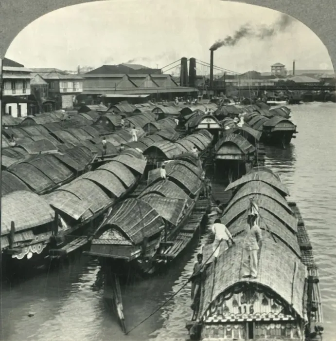 Framed Print : A Busy Scene on the Pasig River, Manila, Island of Luzon, P. I. - Cascos, the Cargo Lighters Framed Print : A Busy Scene on the Pasig River, Manila, Island of Luzon, P. I. - Cascos, the Cargo Lighters