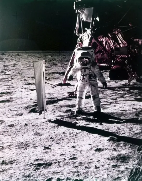 Framed Print : Buzz Aldrin deploys solar wind collector on the surface of the Moon, Apollo 11 mission, July 1969 Framed Print : Buzz Aldrin deploys solar wind collector on the surface of the Moon, Apollo 11 mission, July 1969
