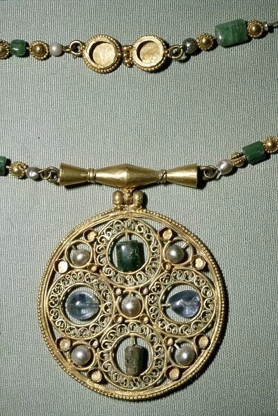 Byzantine Gold treasure from Assiut or Antinoe, Egypt, 600