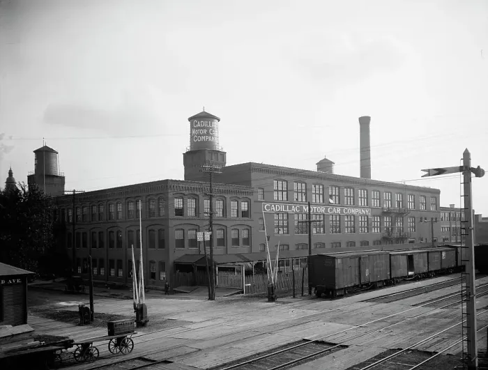 Framed Print : Cadillac Motor Car Co. Detroit, Mich. between 1900 and 1910. Creator: Unknown