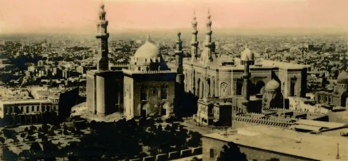 Framed Print : Cairo: General view and Sultan Hassan Mosque, c1918-c1939. Creator: Unknown Framed Print : Cairo: General view and Sultan Hassan Mosque, c1918-c1939. Creator: Unknown