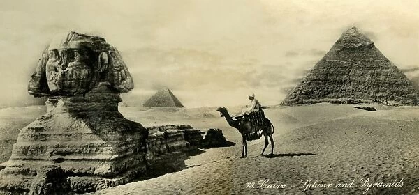 Cairo - Sphinx and Pyramids, c1918-c1939. Creator: Unknown