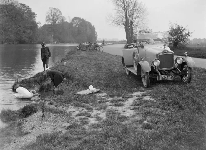Framed Print : Calcott open tourer by the River Thames at Runnymede, c1922. Artist: Bill Brunell Framed Print : Calcott open tourer by the River Thames at Runnymede, c1922. Artist: Bill Brunell