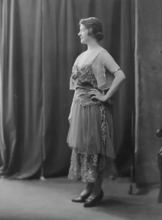 Framed Print : Calhoun, Catherine, Miss, portrait photograph, 1917 May 25. Creator: Arnold Genthe