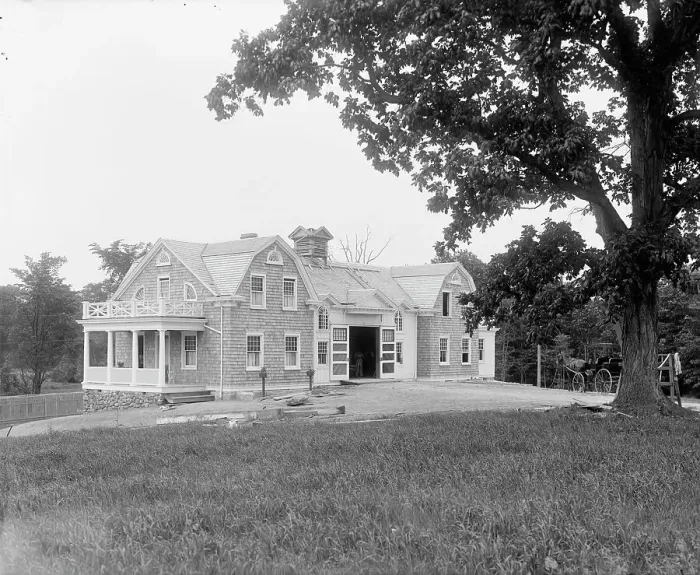 Framed Print : Calloway residence, stable, Mamaroneck, N.Y. between 1900 and 1915. Creator: William H. Jackson Framed Print : Calloway residence, stable, Mamaroneck, N.Y. between 1900 and 1915. Creator: William H. Jackson