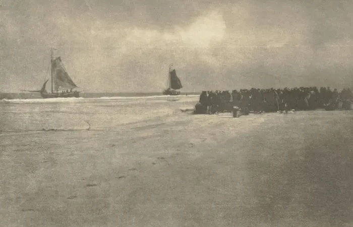 Framed Print : Camera Work: On a Dutch Shore, 1904. Creator: J. Craig Annan (British, 1864-1946) Framed Print : Camera Work: On a Dutch Shore, 1904. Creator: J. Craig Annan (British, 1864-1946)