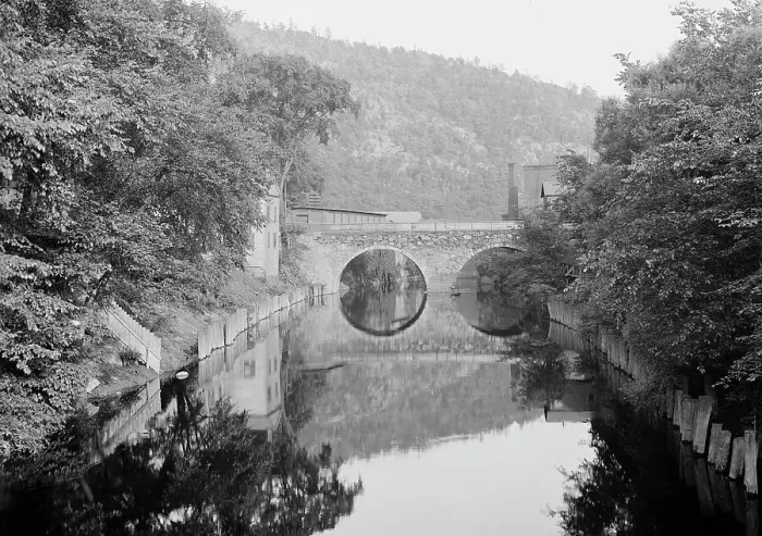 Framed Print : Canal, Bellows Falls, Vt. c1907. Creator: Unknown Framed Print : Canal, Bellows Falls, Vt. c1907. Creator: Unknown