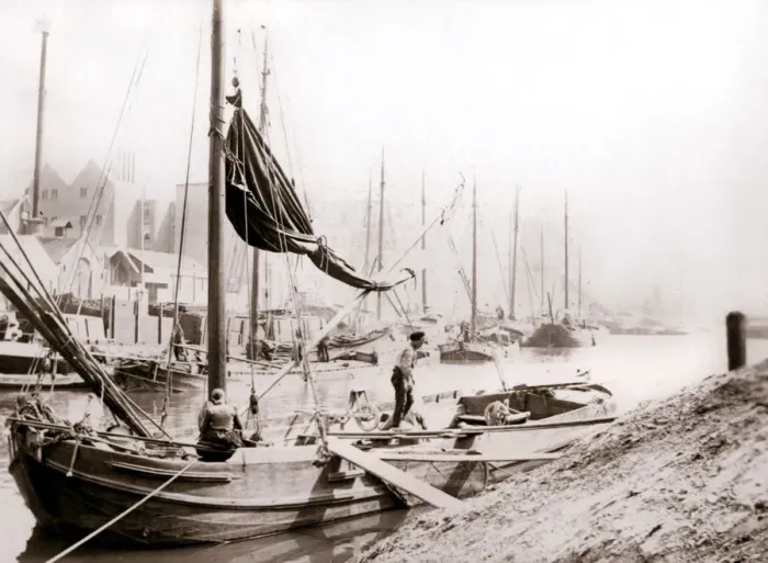 Framed Print : Canal boats, Rotterdam, 1898. Artist: James Batkin Framed Print : Canal boats, Rotterdam, 1898. Artist: James Batkin