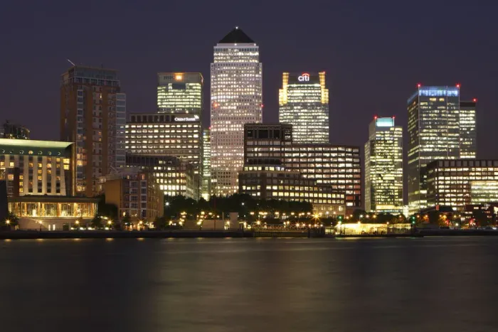 Framed Print : Canary Wharf, London, 2009 Framed Print : Canary Wharf, London, 2009
