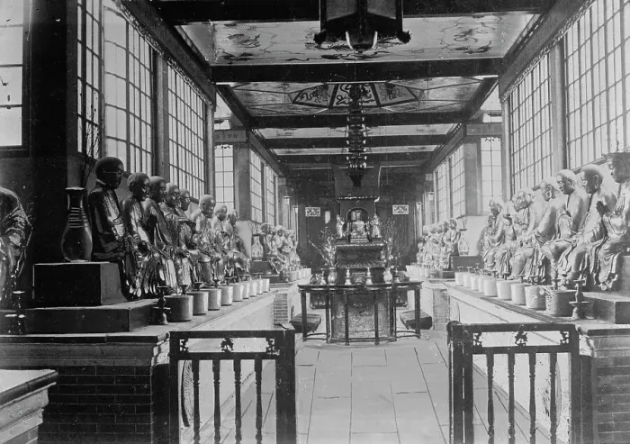 Framed Print : Canton - temple of 500 gods, between c1910 and c1915. Creator: Bain News Service Framed Print : Canton - temple of 500 gods, between c1910 and c1915. Creator: Bain News Service