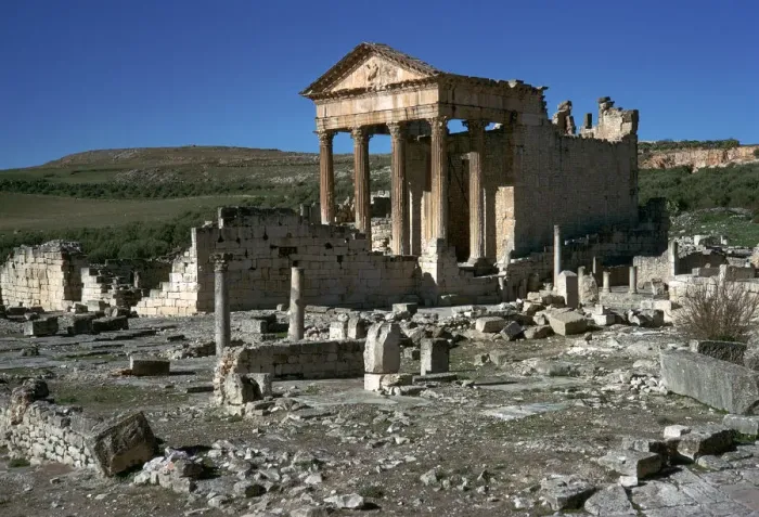 Framed Print : Capitol of Dougga, 2nd century Framed Print : Capitol of Dougga, 2nd century