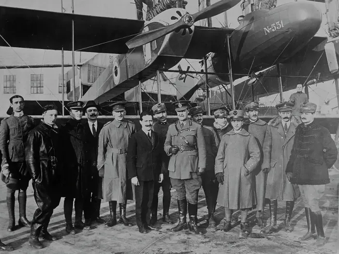 Framed Print : Caproni & his plane, 1918. Creator: Bain News Service Framed Print : Caproni & his plane, 1918. Creator: Bain News Service