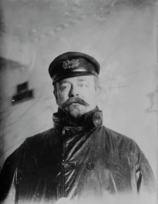 Framed Print : Capt. Gralf of Bavaria, between c1910 and c1915. Creator: Bain News Service Framed Print : Capt. Gralf of Bavaria, between c1910 and c1915. Creator: Bain News Service