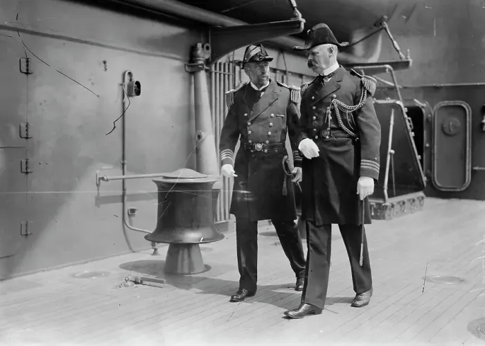 Framed Print : Capt. J.H. Oliver and Cdr. F. Hughes, 1914. Creator: Bain News Service Framed Print : Capt. J.H. Oliver and Cdr. F. Hughes, 1914. Creator: Bain News Service