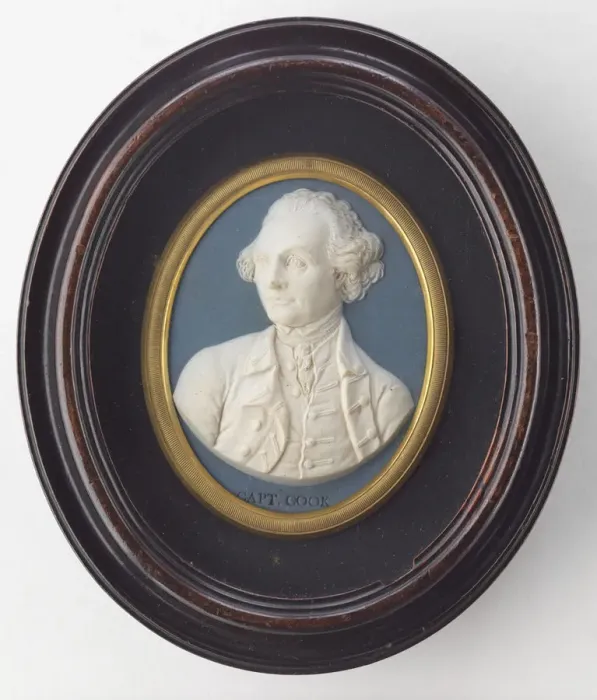 Framed Print : Captain James Cook (Wedgwood portrait medallion), ca 1776. Artist: Anonymous Framed Print : Captain James Cook (Wedgwood portrait medallion), ca 1776. Artist: Anonymous
