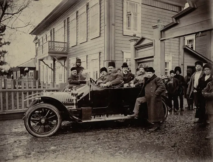 Framed Print : A car at the office of the Znamensky glass factory, 1880-1917. Creator: IA Driakhlov Framed Print : A car at the office of the Znamensky glass factory, 1880-1917. Creator: IA Driakhlov