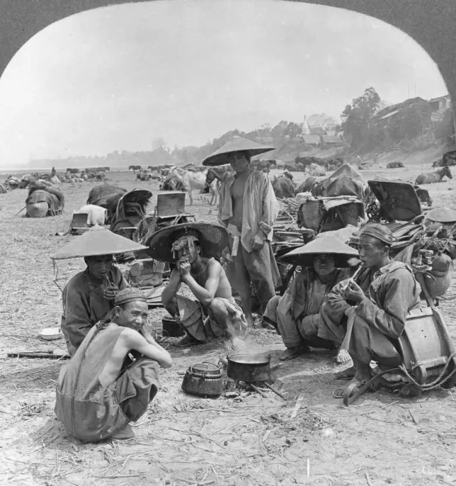 Framed Print : Caravan en route for China camping at Bhamo, Burma, 1908. Artist: Stereo Travel Co Framed Print : Caravan en route for China camping at Bhamo, Burma, 1908. Artist: Stereo Travel Co