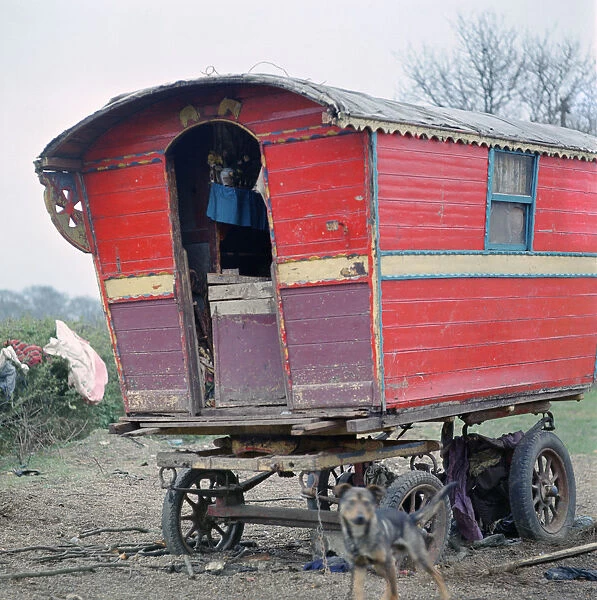 Caravan of the Vincent family, gipsies, Charlwood, Newdigate area, Surrey, 1964