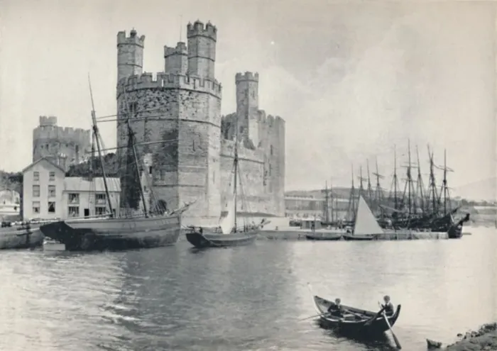 Framed Print : Carnarvon - The Castle, 1895 Framed Print : Carnarvon - The Castle, 1895