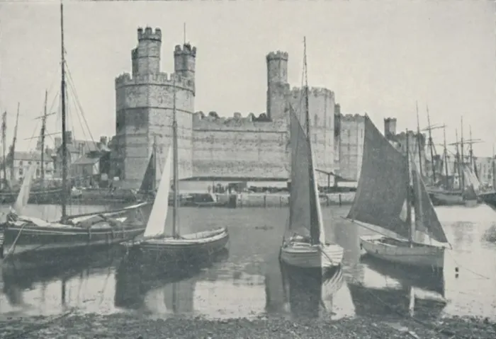 Framed Print : Carnarvon Castle, 1910. Artist: Photochrom Co Ltd of London Framed Print : Carnarvon Castle, 1910. Artist: Photochrom Co Ltd of London
