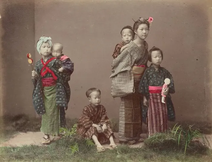Framed Print : Carrying Children, 1870s-1890s. Creator: Kusakabe Kimbei Framed Print : Carrying Children, 1870s-1890s. Creator: Kusakabe Kimbei