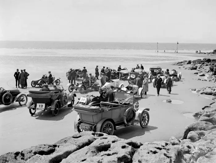 Framed Print : Cars at Porthcawl Speed Trials, Wales, early 1920s. Artist: Bill Brunell Framed Print : Cars at Porthcawl Speed Trials, Wales, early 1920s. Artist: Bill Brunell