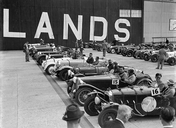 Cars on the start line at the MCC Members Meeting, Brooklands, 10 September 1938