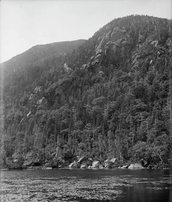 Framed Print : Carter Notch, looking west, White Mountains, between 1900 and 1906. Creator: Unknown Framed Print : Carter Notch, looking west, White Mountains, between 1900 and 1906. Creator: Unknown