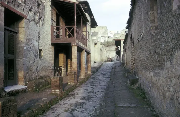 Framed Print : Casa a Graticcio, Herculaneum, Italy: facade of the Roman house Framed Print : Casa a Graticcio, Herculaneum, Italy: facade of the Roman house