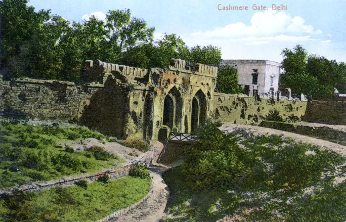 Framed Print : Cashmere Gate, Delhi, India, 20th century Framed Print : Cashmere Gate, Delhi, India, 20th century