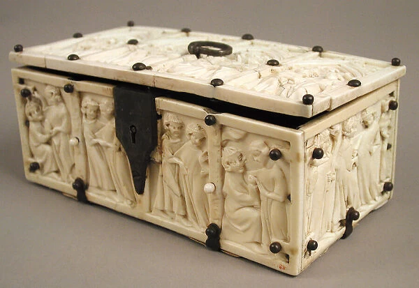 Casket with Romance Scenes, French, 14th century. Creator: Unknown