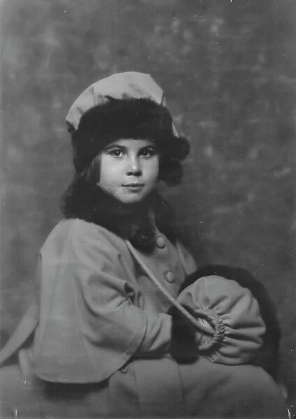 Cassidy, Barbara, Miss, portrait photograph, 1917 Nov. 8. Creator: Arnold Genthe