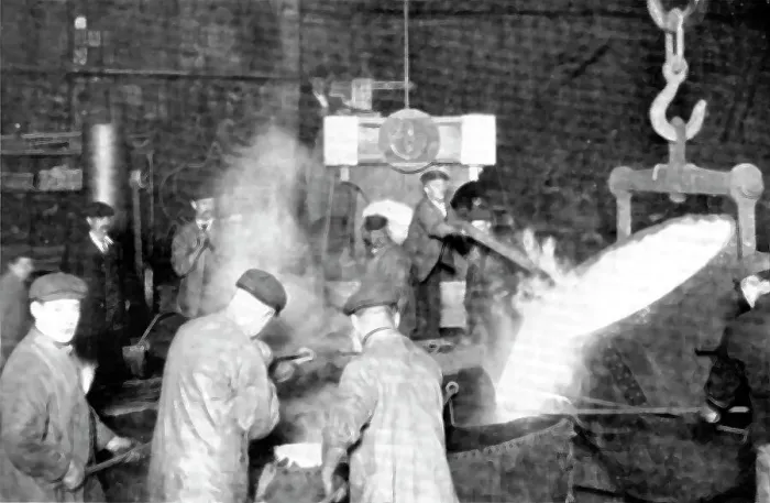 Framed Print : Casting a steam-engine Corliss cylinder - 62 inches in diameter, 6-feet stroke, 1909. Creator: Unknown