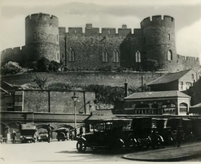 Framed Print : The Castle, Shrewsbury, c1920s. Creator: Unknown Framed Print : The Castle, Shrewsbury, c1920s. Creator: Unknown