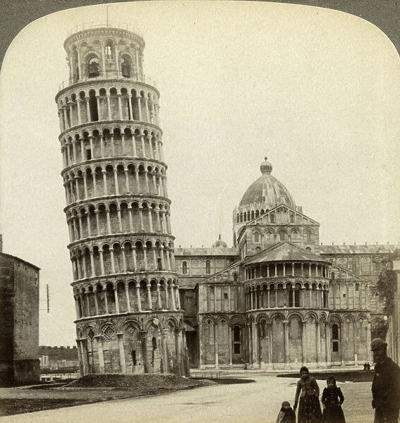 Cathedral and Leaning Tower of Pisa, Italy. Artist: Underwood & Underwood